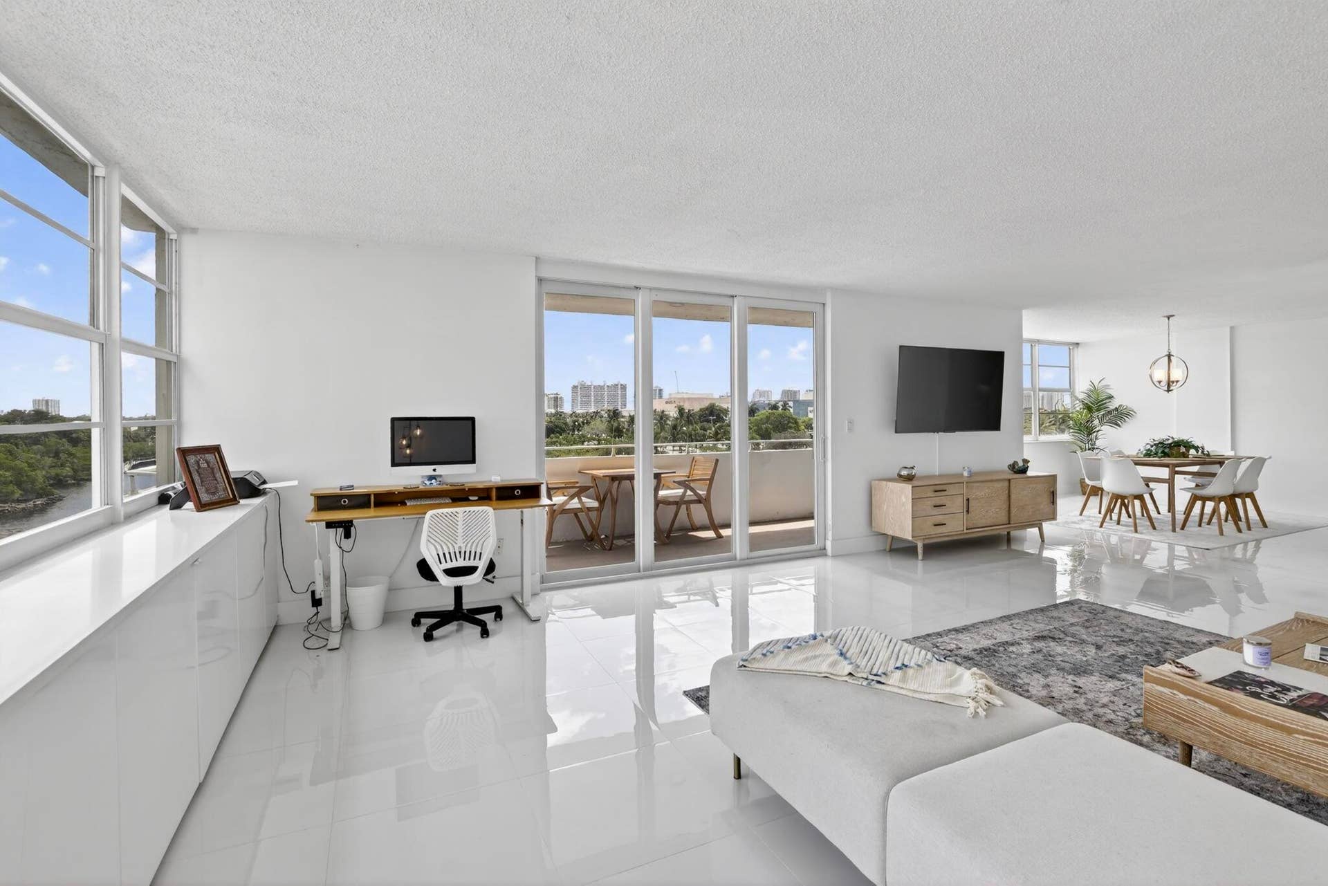 1170 N Federal Highway, #501, Fort Lauderdale, Fort Lauderdale, FL 33304 3-web-or-mls-_A7A4601