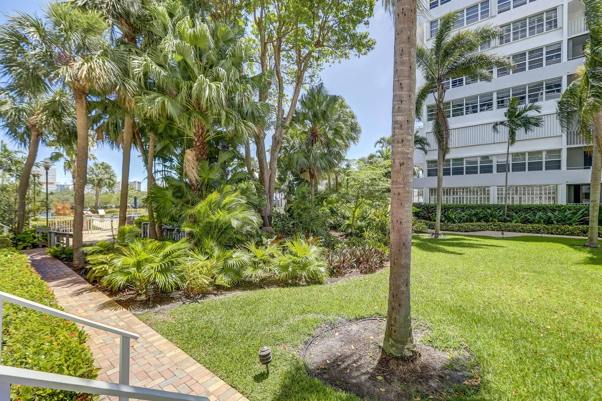 1170 N Federal Highway, #501, Fort Lauderdale, Fort Lauderdale, FL 33304 26__g6i4807_08_09_10_11