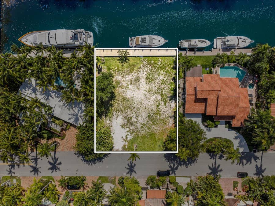 Property photo for 310 Coral Way, Fort Lauderdale, FL