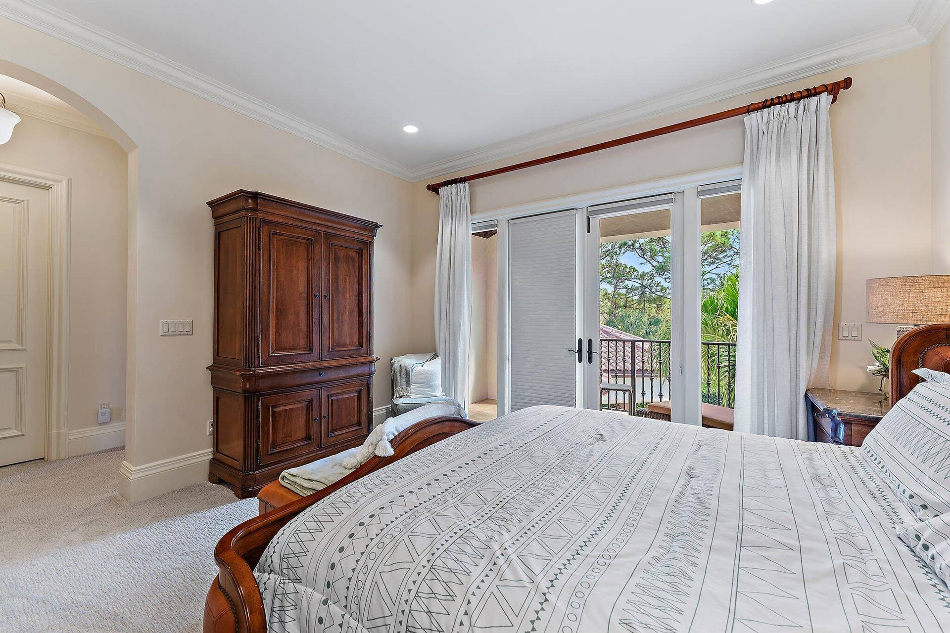 135 W Bears Club Drive, Jupiter, FL 33477 108-135BearsClubDrive-Jupiter-FL-33477-S