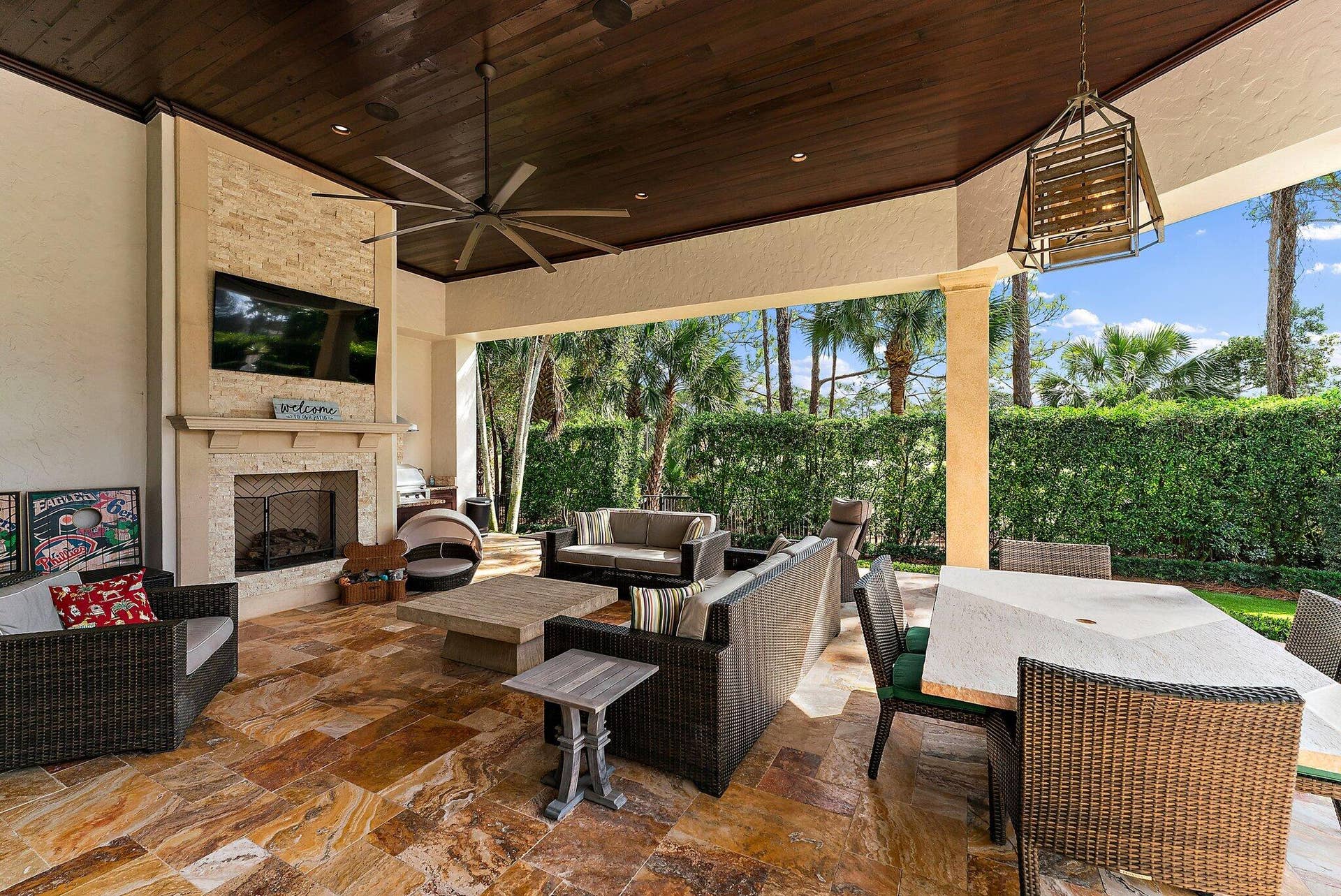 135 W Bears Club Drive, Jupiter, FL 33477 112-135BearsClubDrive-Jupiter-FL-33477-S