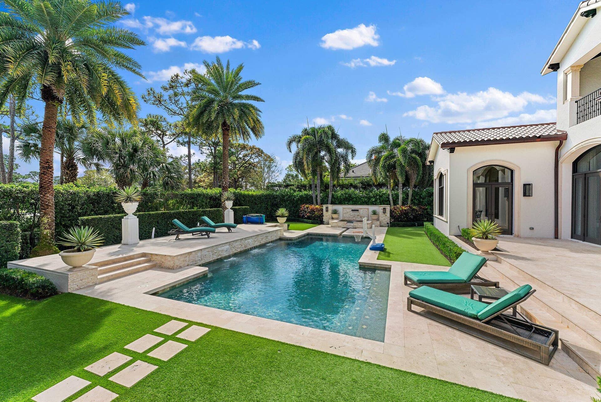 135 W Bears Club Drive, Jupiter, FL 33477 118-135BearsClubDrive-Jupiter-FL-33477-S