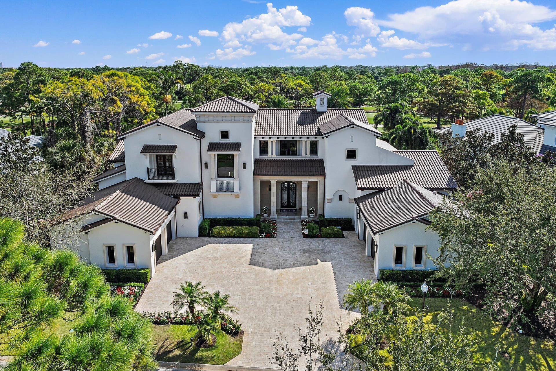 135 W Bears Club Drive, Jupiter, FL 33477 001-135BearsClubDrive-Jupiter-FL-33477-S