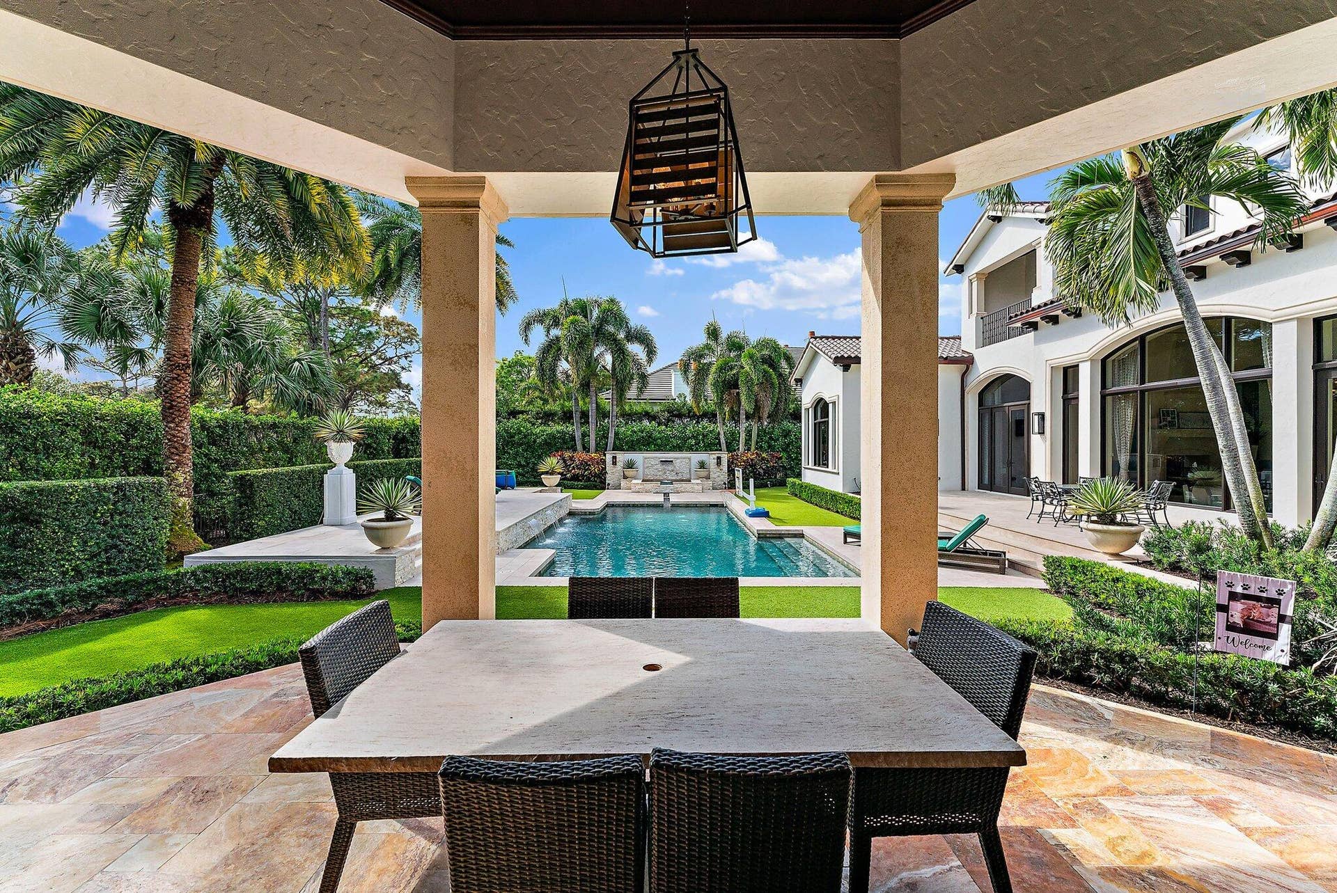 135 W Bears Club Drive, Jupiter, FL 33477 115-135BearsClubDrive-Jupiter-FL-33477-S