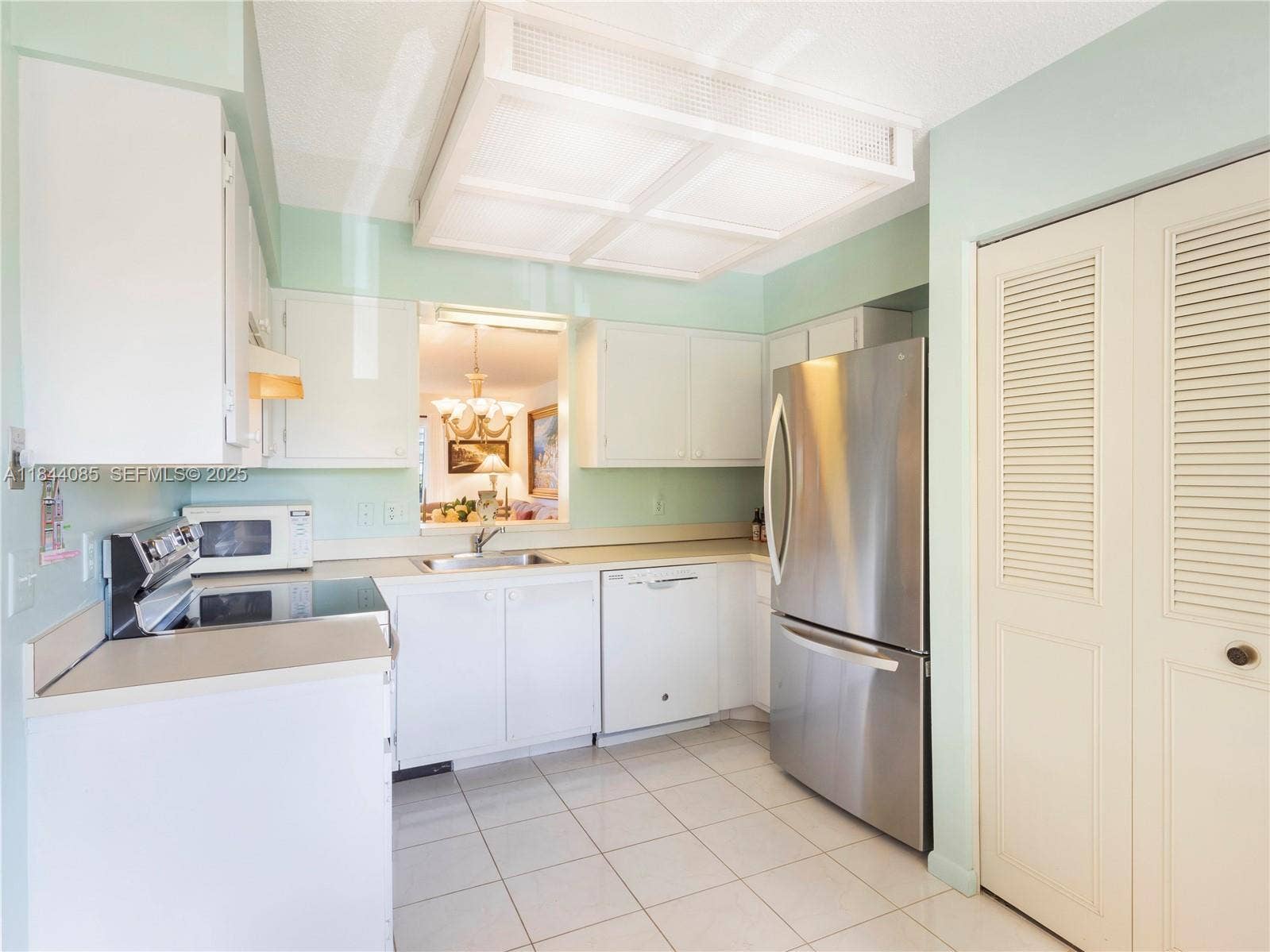 14360 Strathmore Lane, #203, Delray Beach, FL 33446 GetMedia.ashx-4