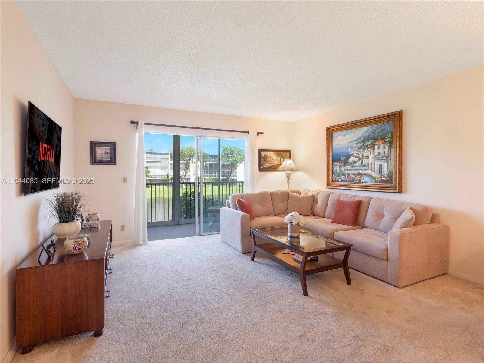 14360 Strathmore Lane, #203, Delray Beach, FL 33446 GetMedia.ashx-12