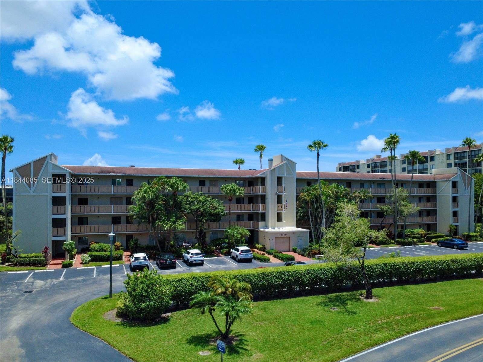 14360 Strathmore Lane, #203, Delray Beach, FL 33446 GetMedia.ashx-22