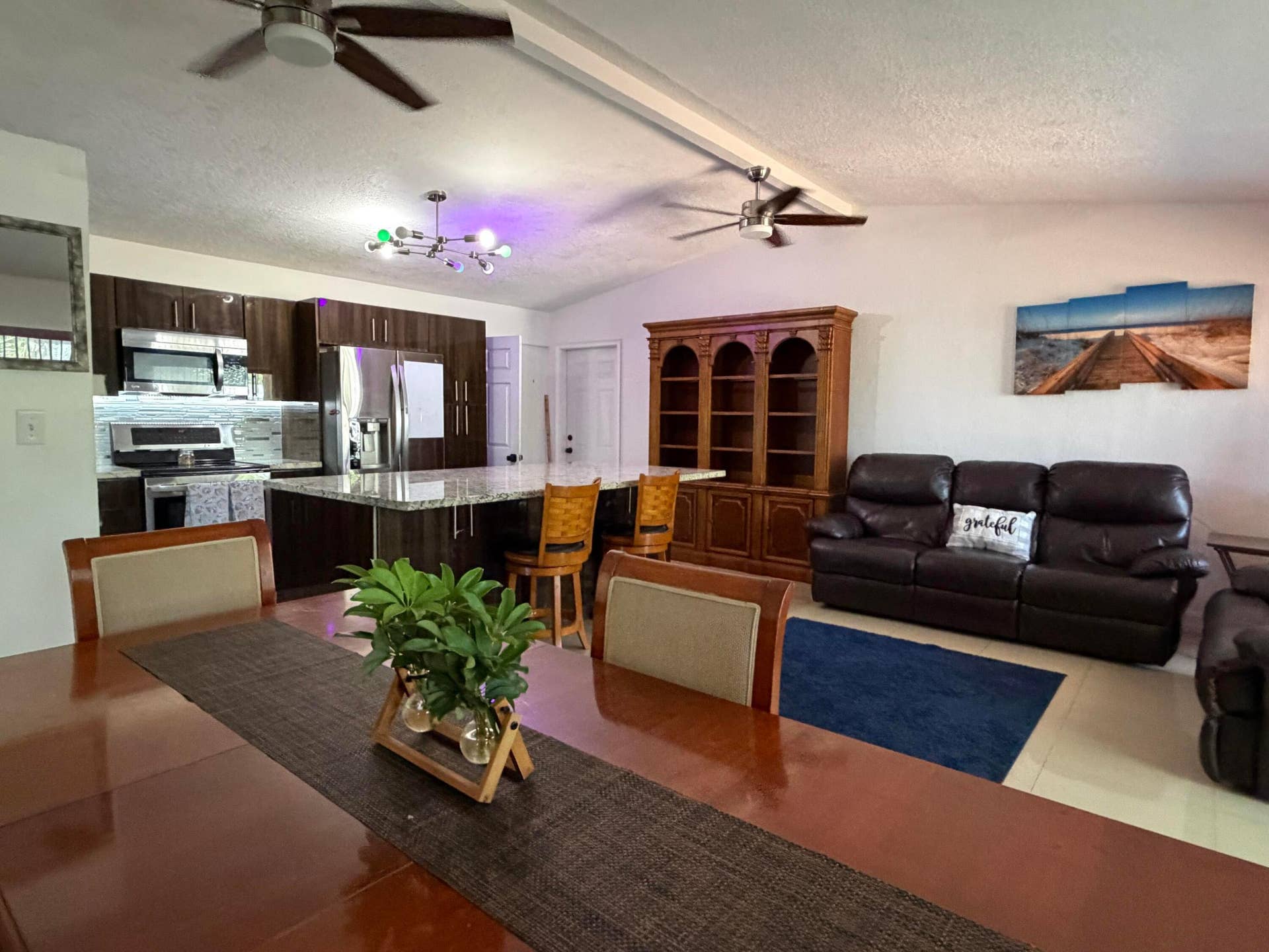 1117 SW 22nd Avenue, Fort Lauderdale, FL 33312 Living / dining