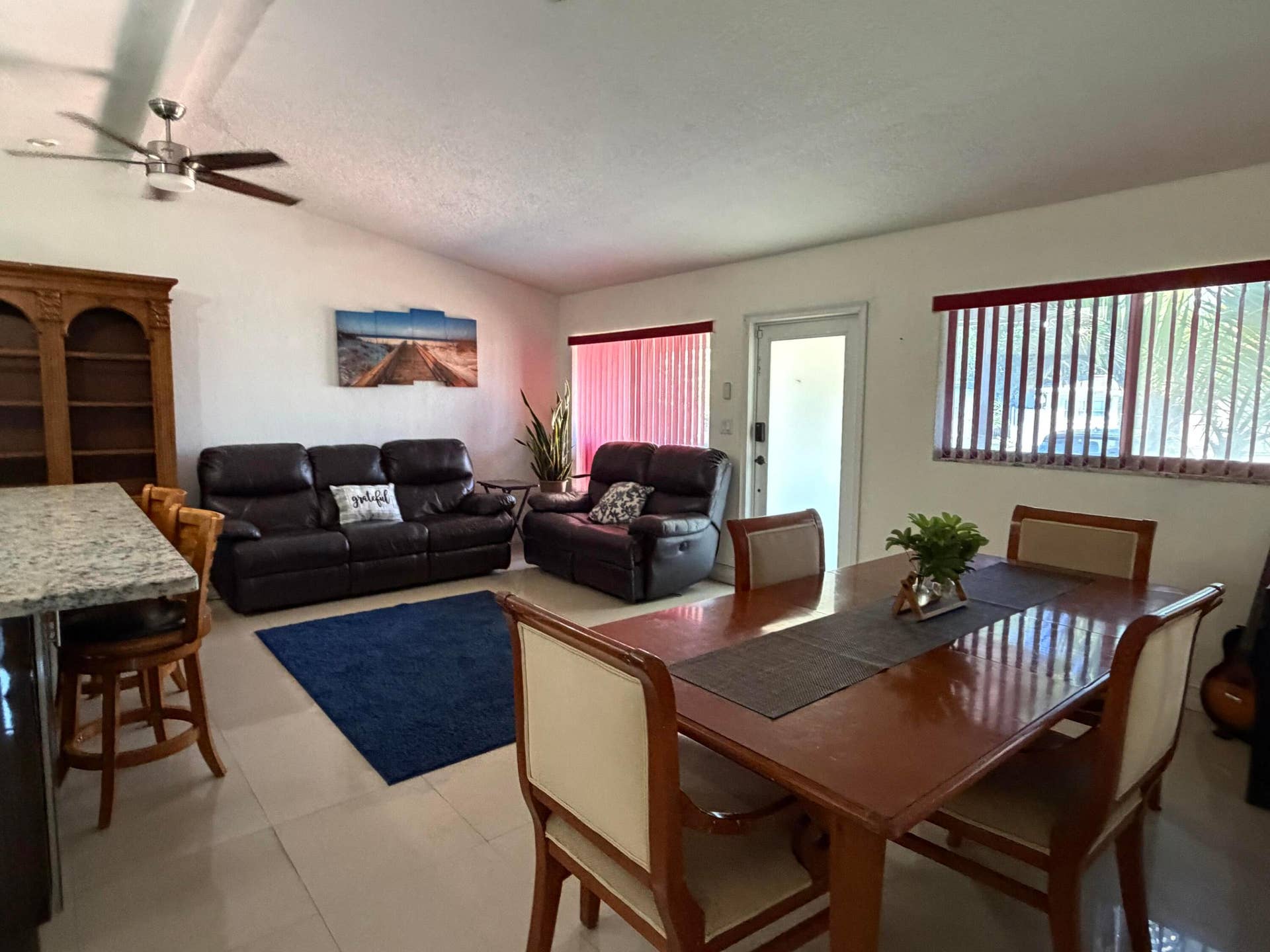 1117 SW 22nd Avenue, Fort Lauderdale, FL 33312 Living / dining area