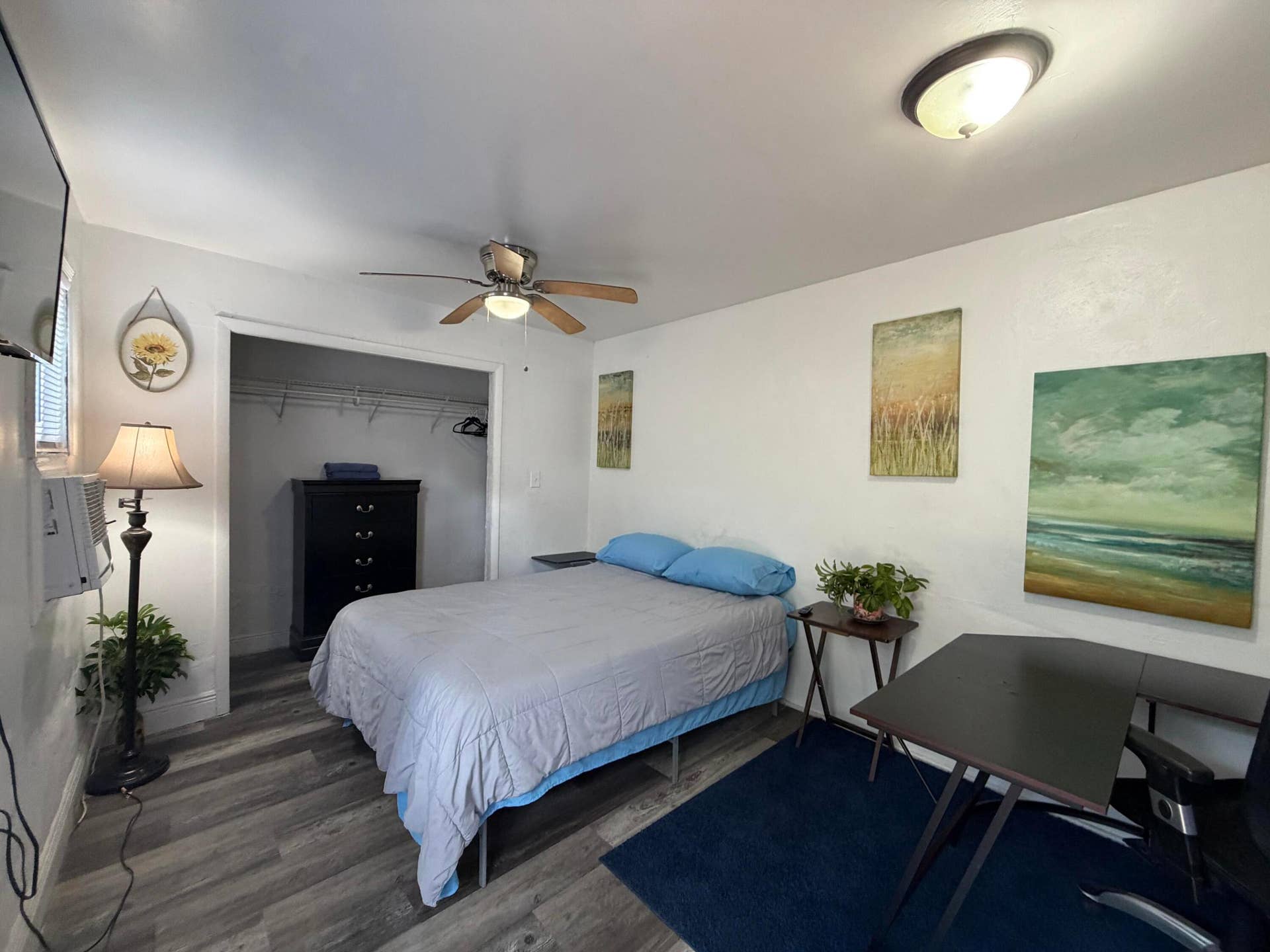 1117 SW 22nd Avenue, Fort Lauderdale, FL 33312 The adjacent studio can be rented out short or long term, or can make great in-laws quarters