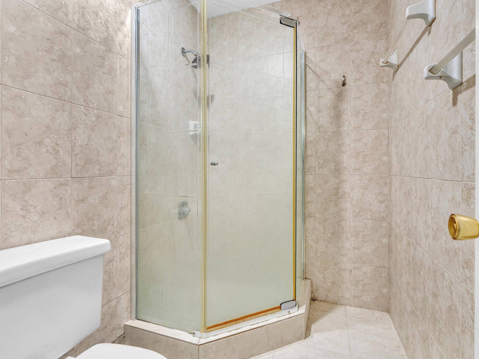 1610 NW 18th Avenue, #96d, Delray Beach, FL 33445 Primary Bath