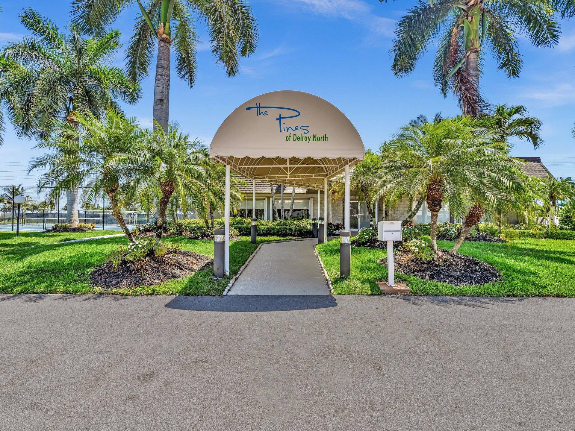 1610 NW 18th Avenue, #96d, Delray Beach, FL 33445 Clubhouse
