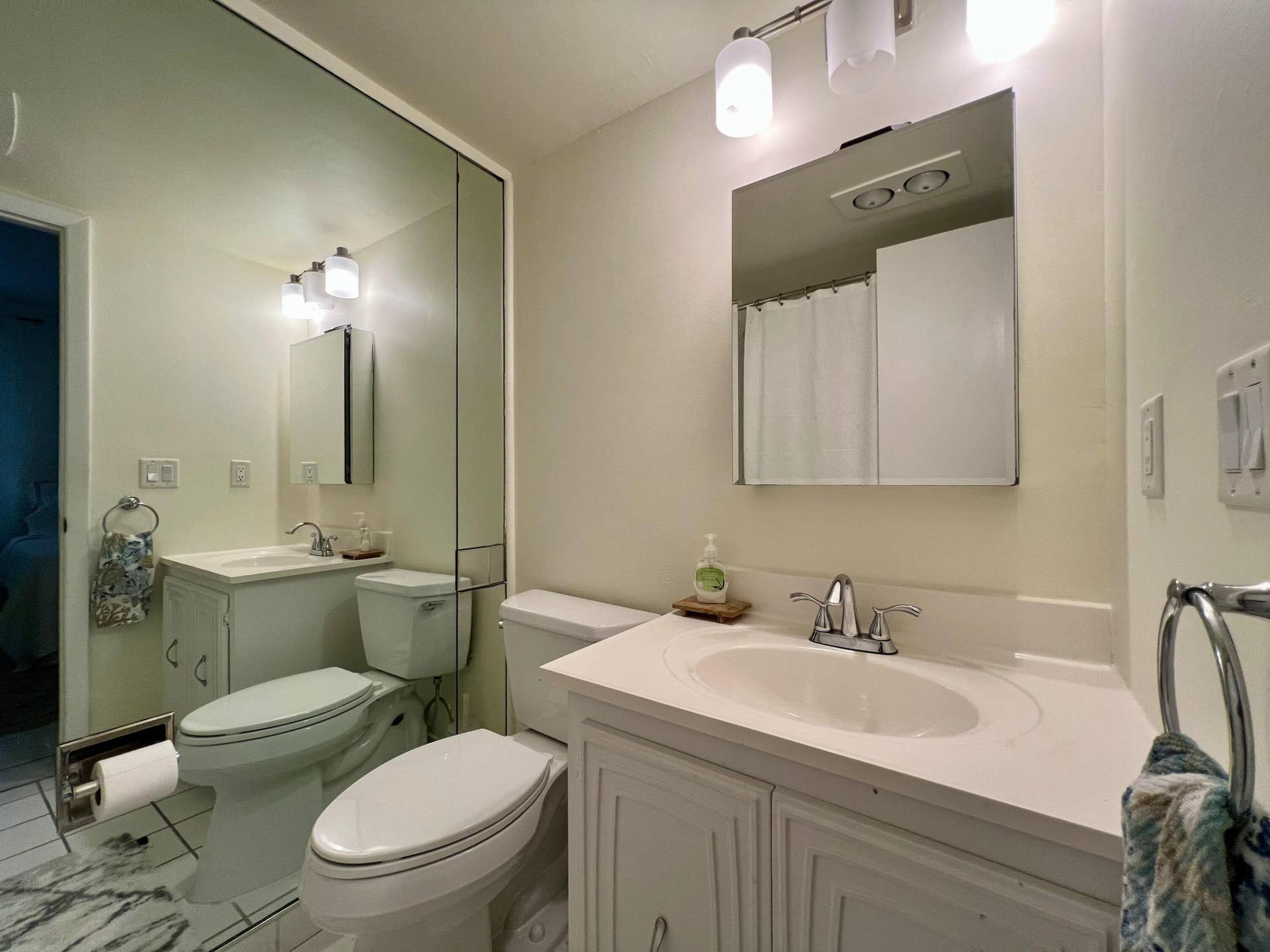 4201 S Ocean Boulevard, #M5, South Palm Beach, FL 33480 Primary Full Bath