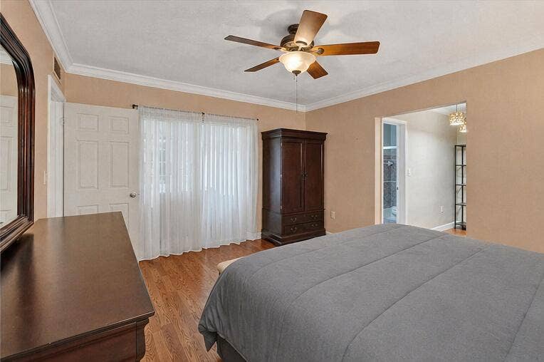 bedroom_neat_4