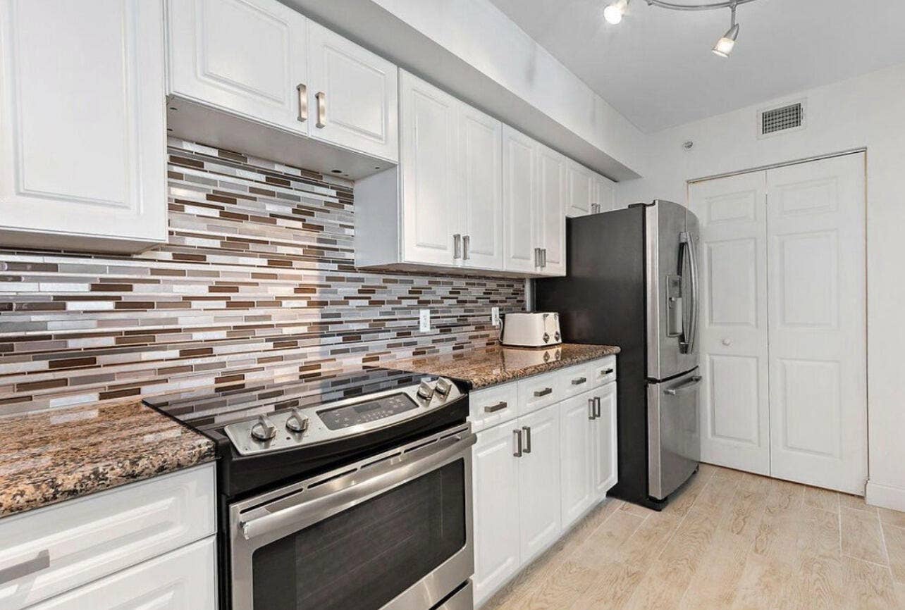 3594 S Ocean Boulevard, #406, Highland Beach, Highland Beach, FL 33487 HBC 406 Kitchen Laundry Room
