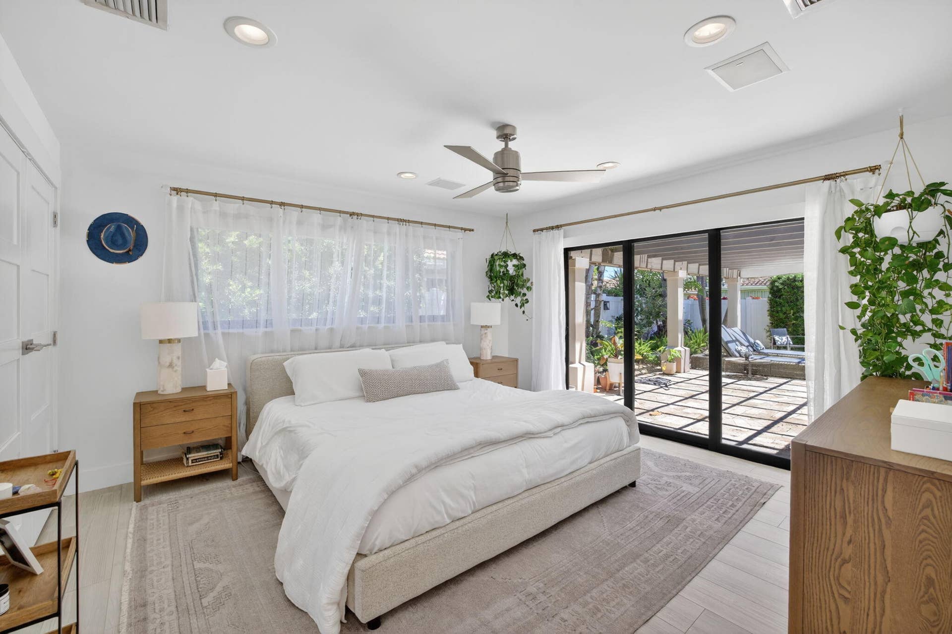 1642 SE 7th Street, Deerfield Beach, FL 33441 1642 SE 7th - master bedroom