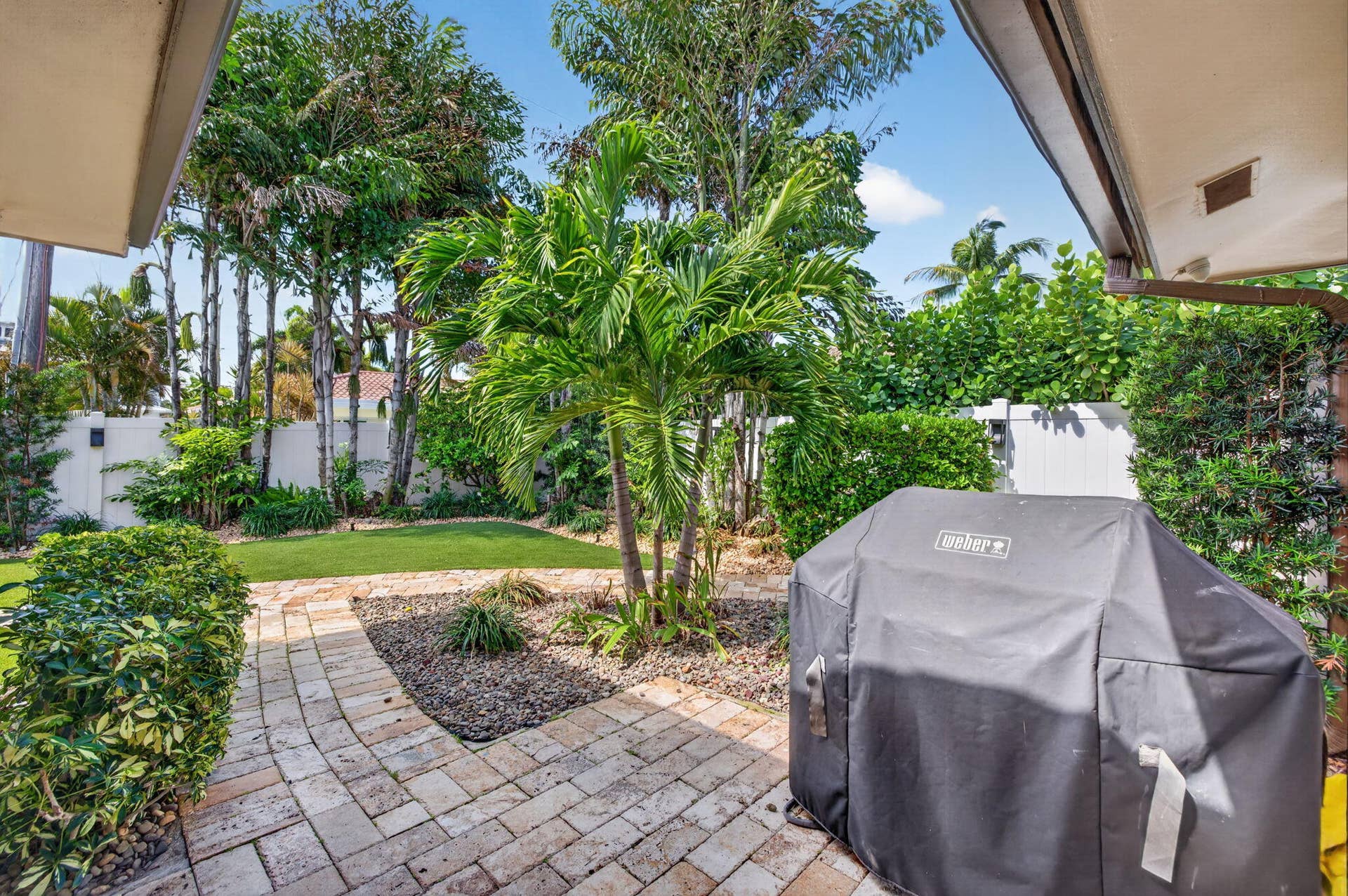 1642 SE 7th Street, Deerfield Beach, FL 33441 1642 SE 7th - Rear Yard 4