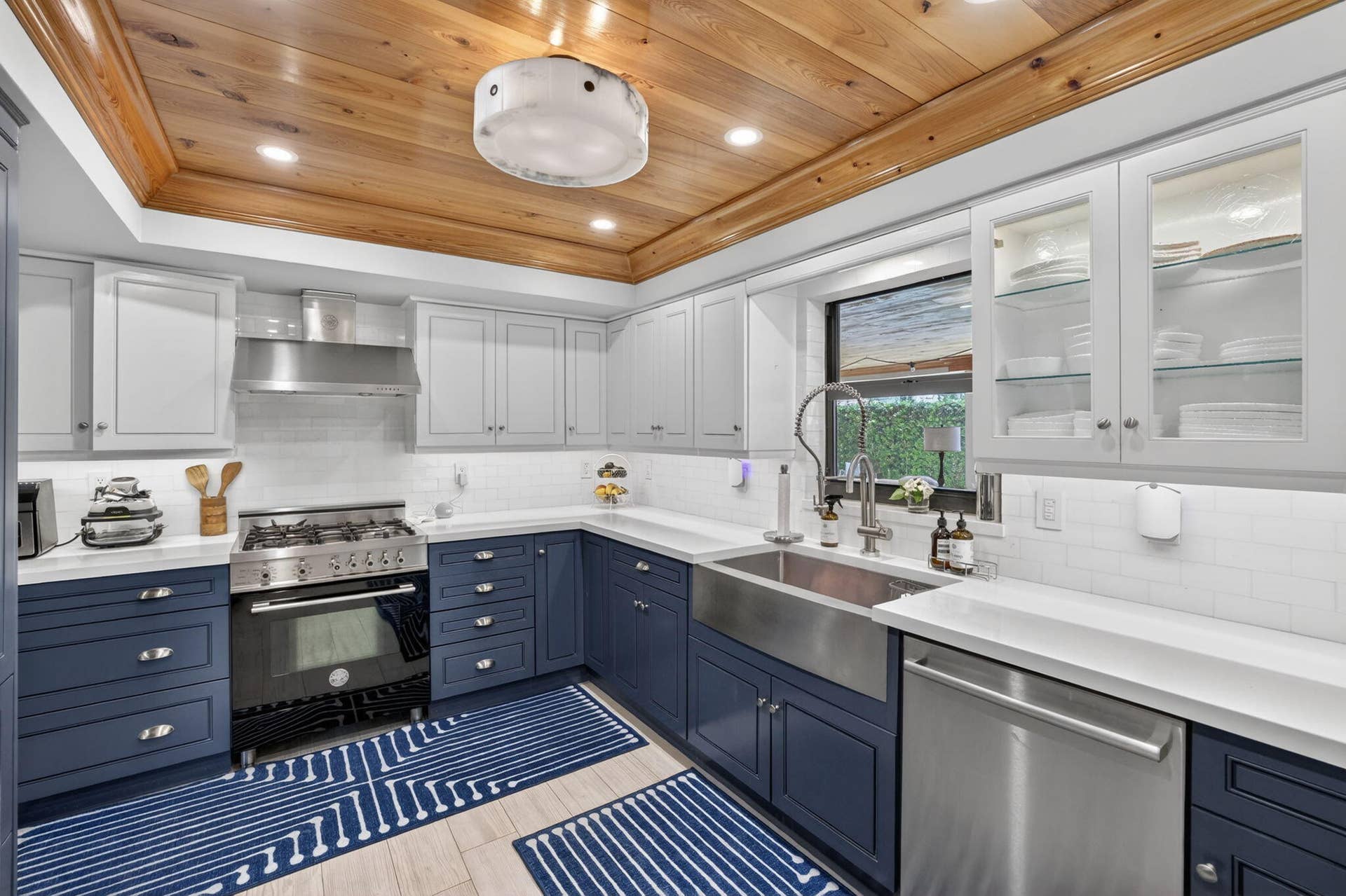 1642 SE 7th Street, Deerfield Beach, FL 33441 1642 SE 7th - Kitchen 3