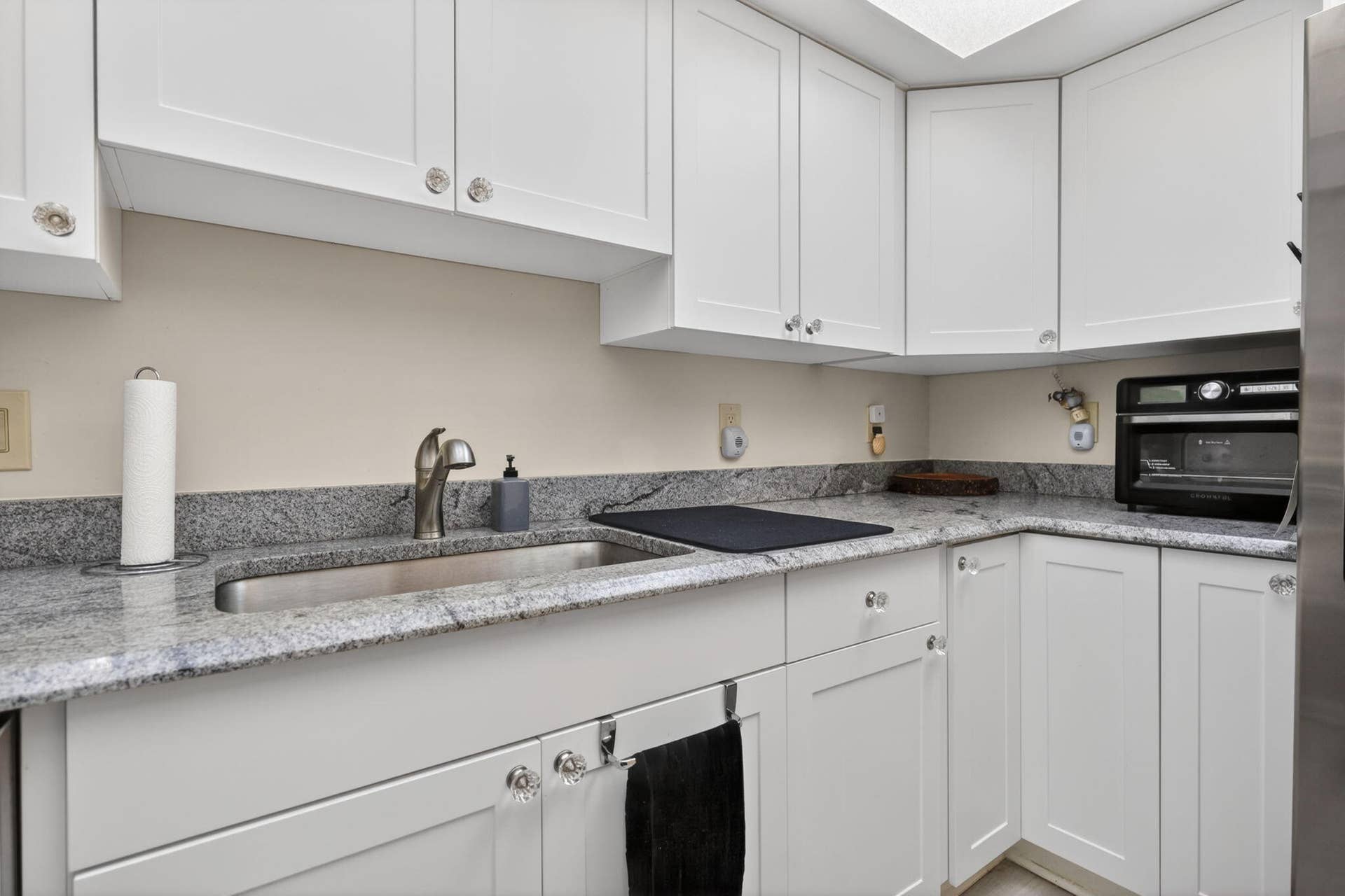 1200 Marine Way, #Bd2, North Palm Beach, FL 33408 Kitchen 4