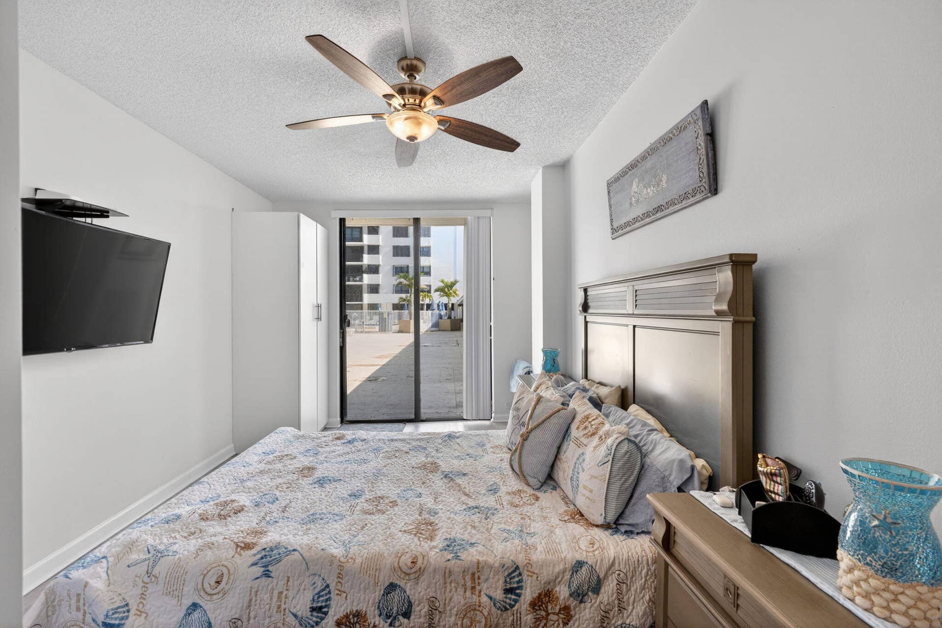 1200 Marine Way, #Bd2, North Palm Beach, FL 33408 BR