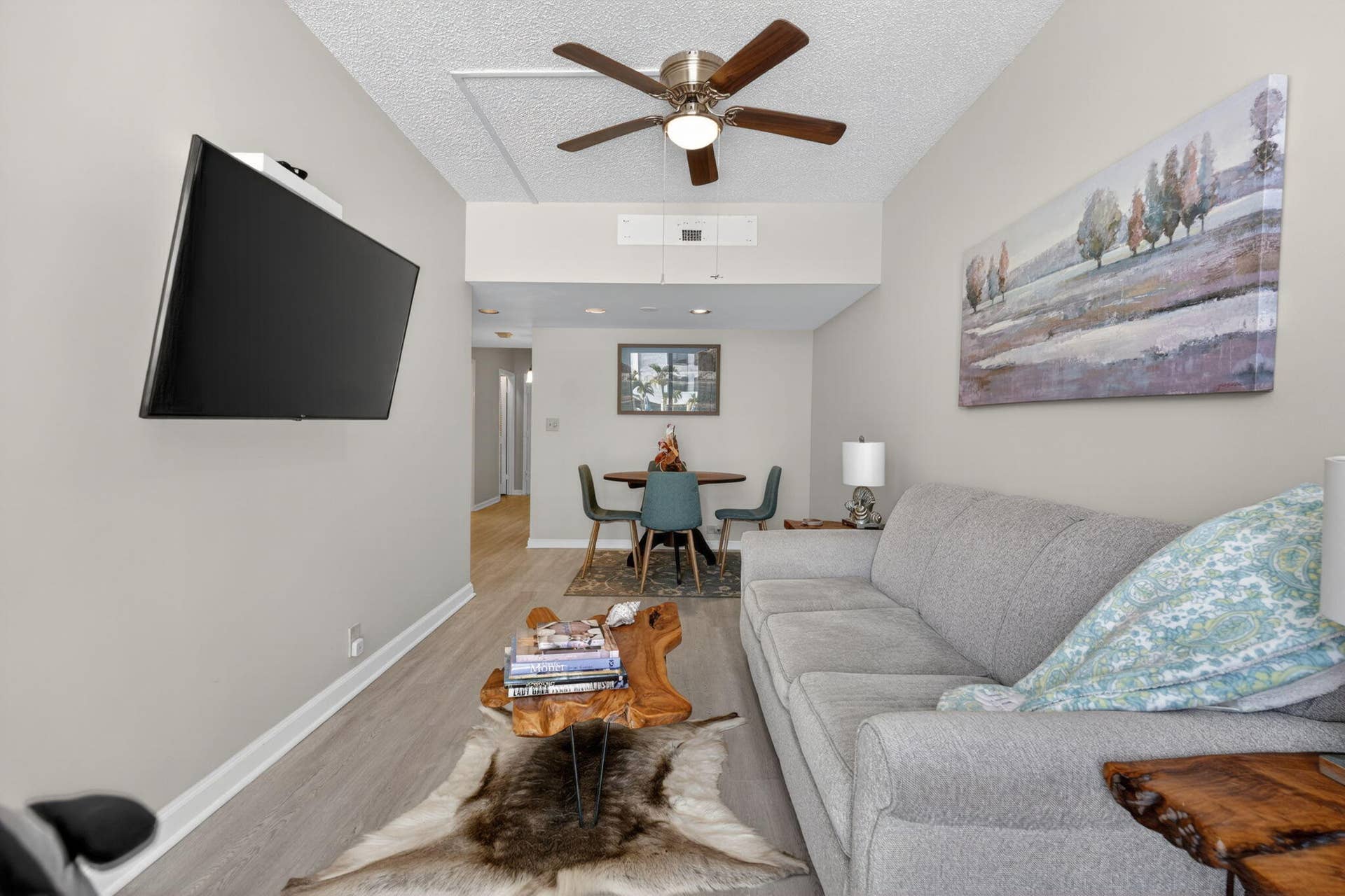 1200 Marine Way, #Bd2, North Palm Beach, FL 33408 Full Living Rm View