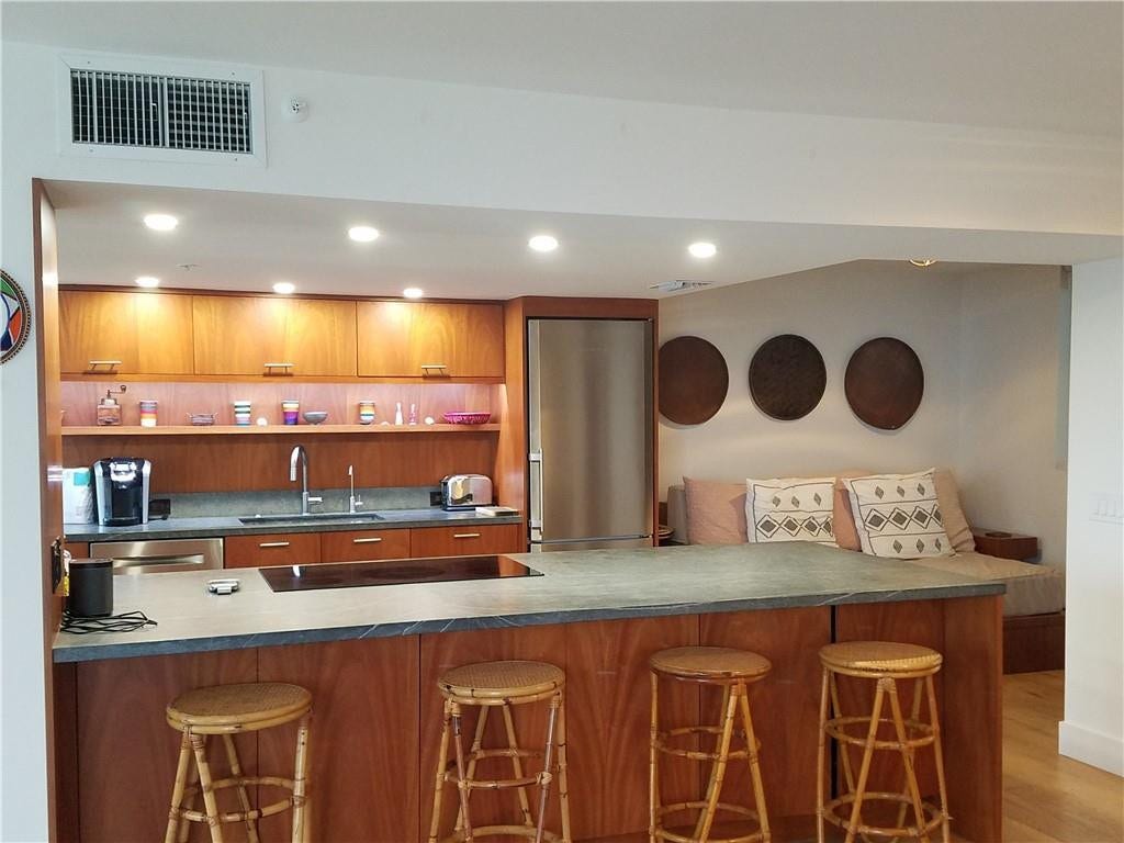 2565 S Ocean Boulevard, #201n, Boca Raton, Highland Beach, FL 33487 Kitchen