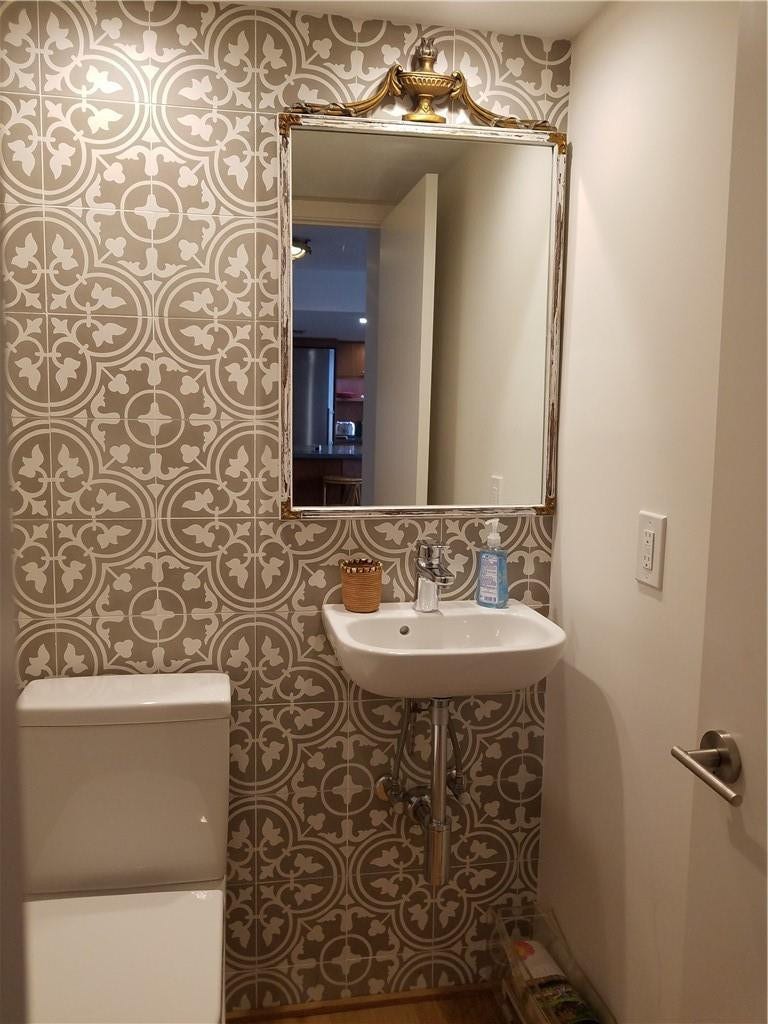 2565 S Ocean Boulevard, #201n, Boca Raton, Highland Beach, FL 33487 1st floor Half Bathroom