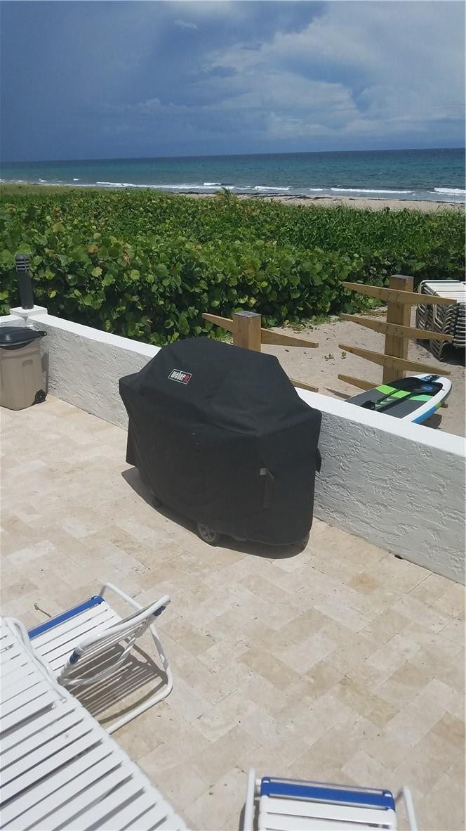 2565 S Ocean Boulevard, #201n, Boca Raton, Highland Beach, FL 33487 BBQ near Pool Area