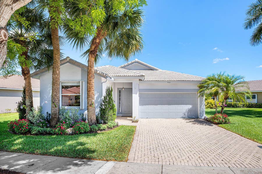 Property photo for 9121 Bay Point Circle, West Palm Beach, FL