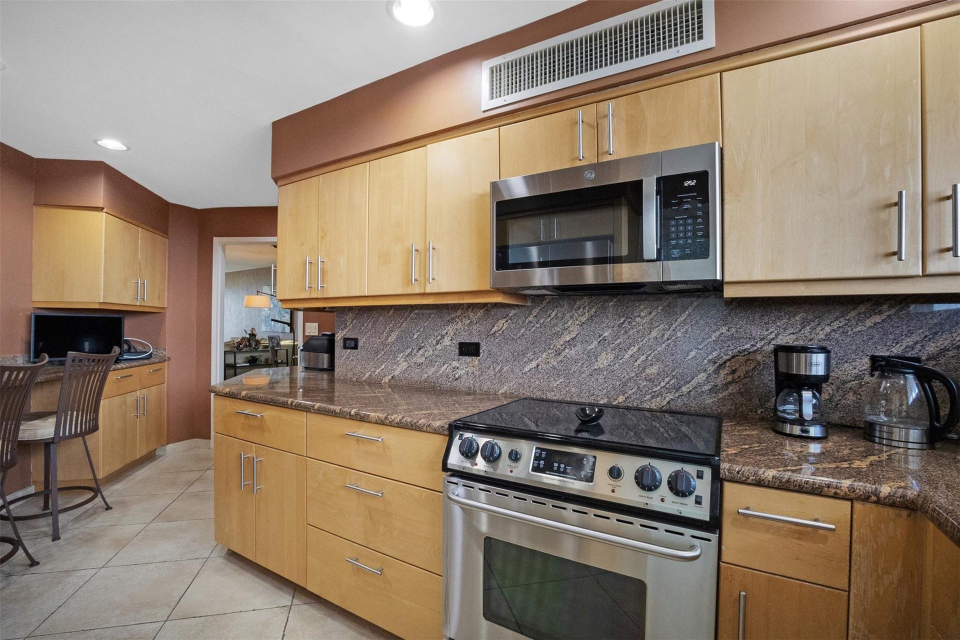 333 Sunset Drive, #503, Fort Lauderdale, FL 33301 Photo 3