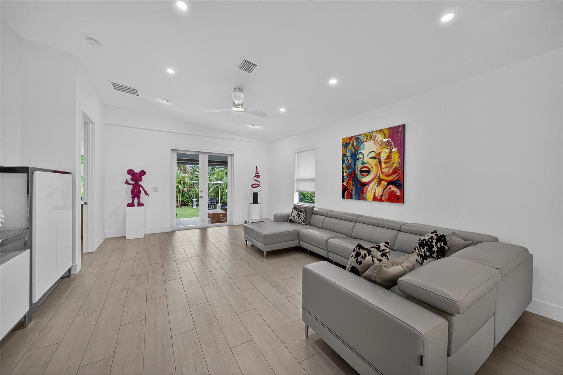 21 NE 25th Street, Wilton Manors, FL 33305 Photo 12