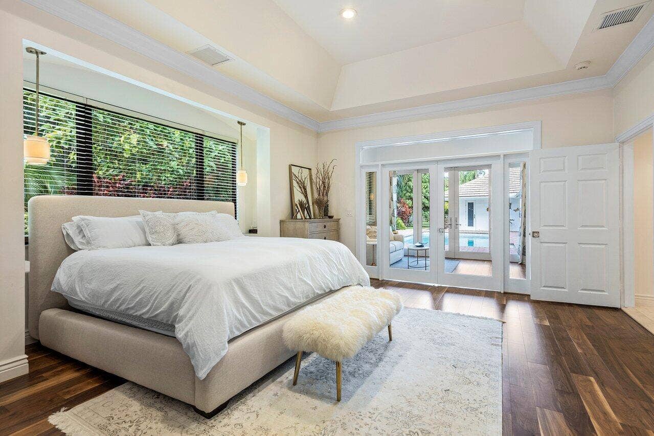 032-3765KingsWay-BocaRaton-FL-33434-SMAL