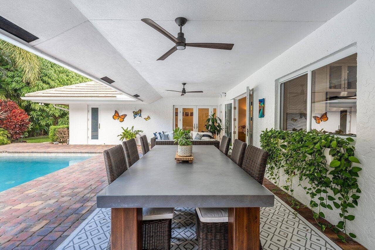 040-3765KingsWay-BocaRaton-FL-33434-SMAL