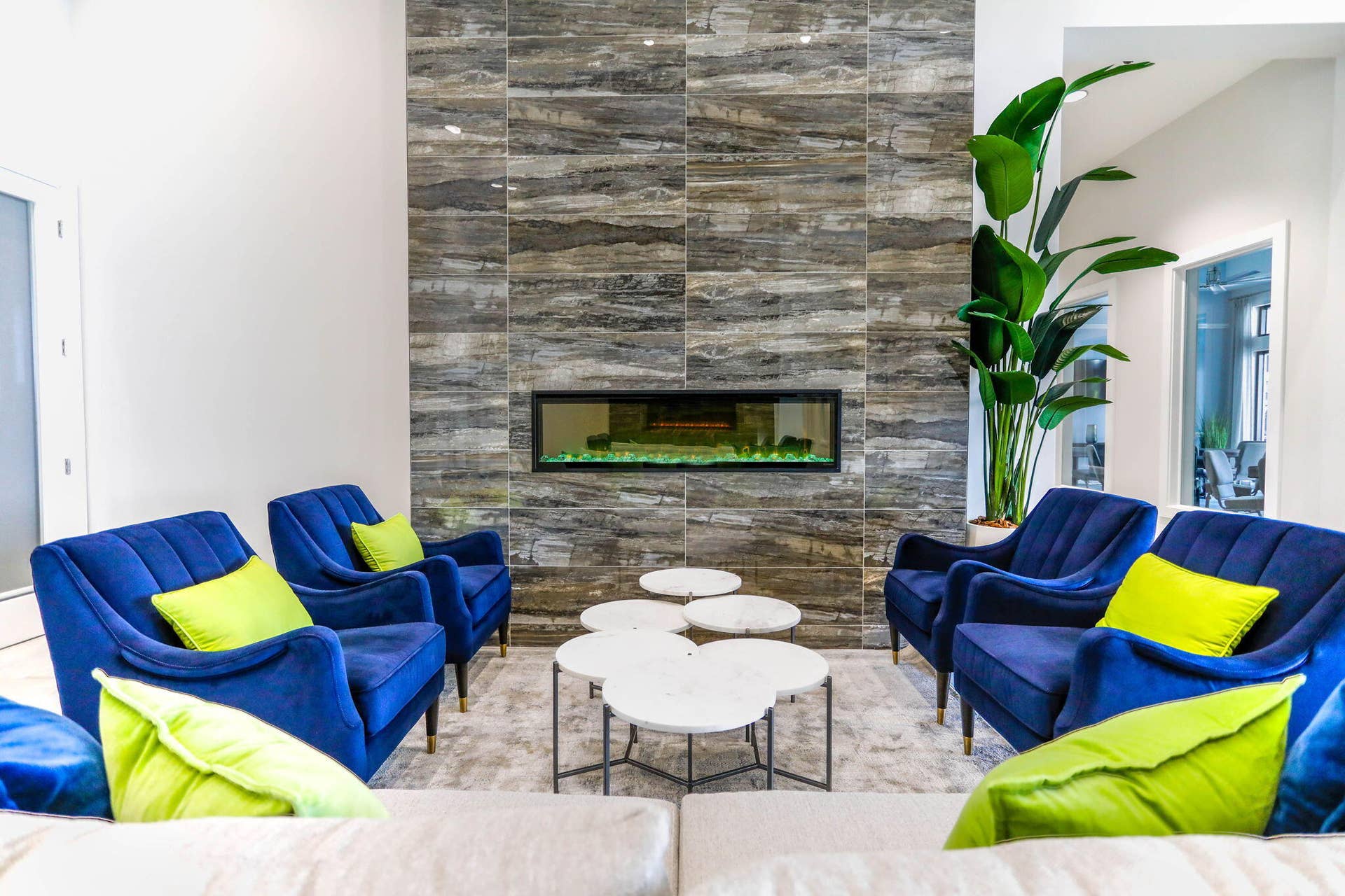 8427 W Blue Spring Drive, Parkland, FL 33067 60-web-or-mls-11_7830-1-11