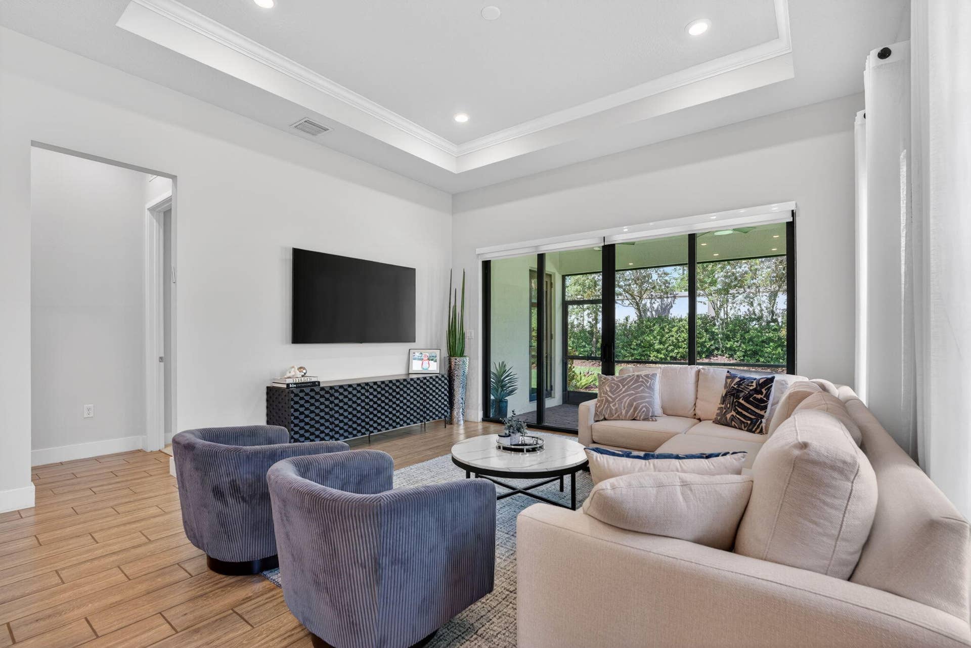 8427 W Blue Spring Drive, Parkland, FL 33067 38-web-or-mls-DSC07574