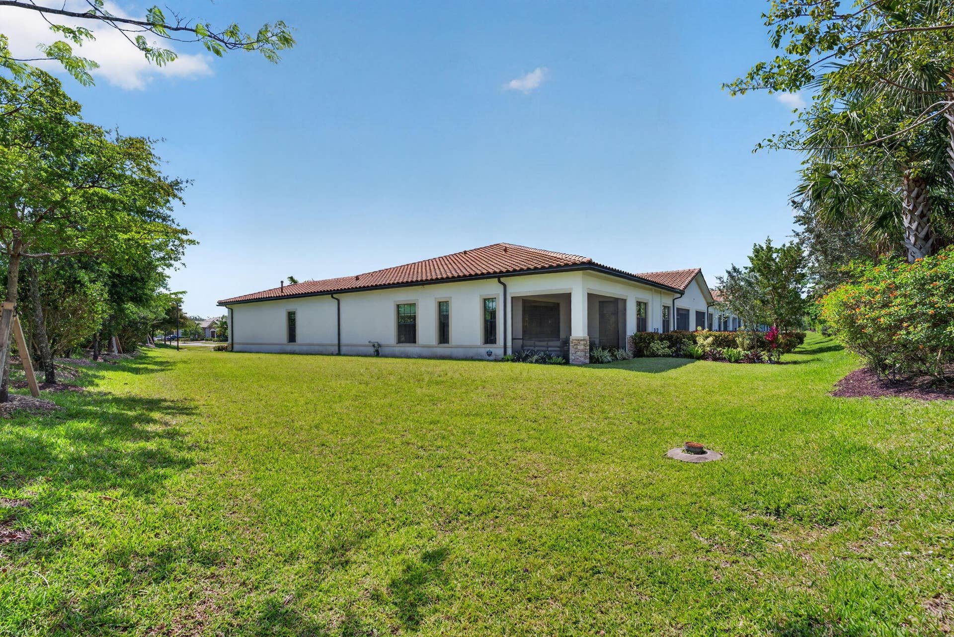 8427 W Blue Spring Drive, Parkland, FL 33067 54-web-or-mls-DSC07670