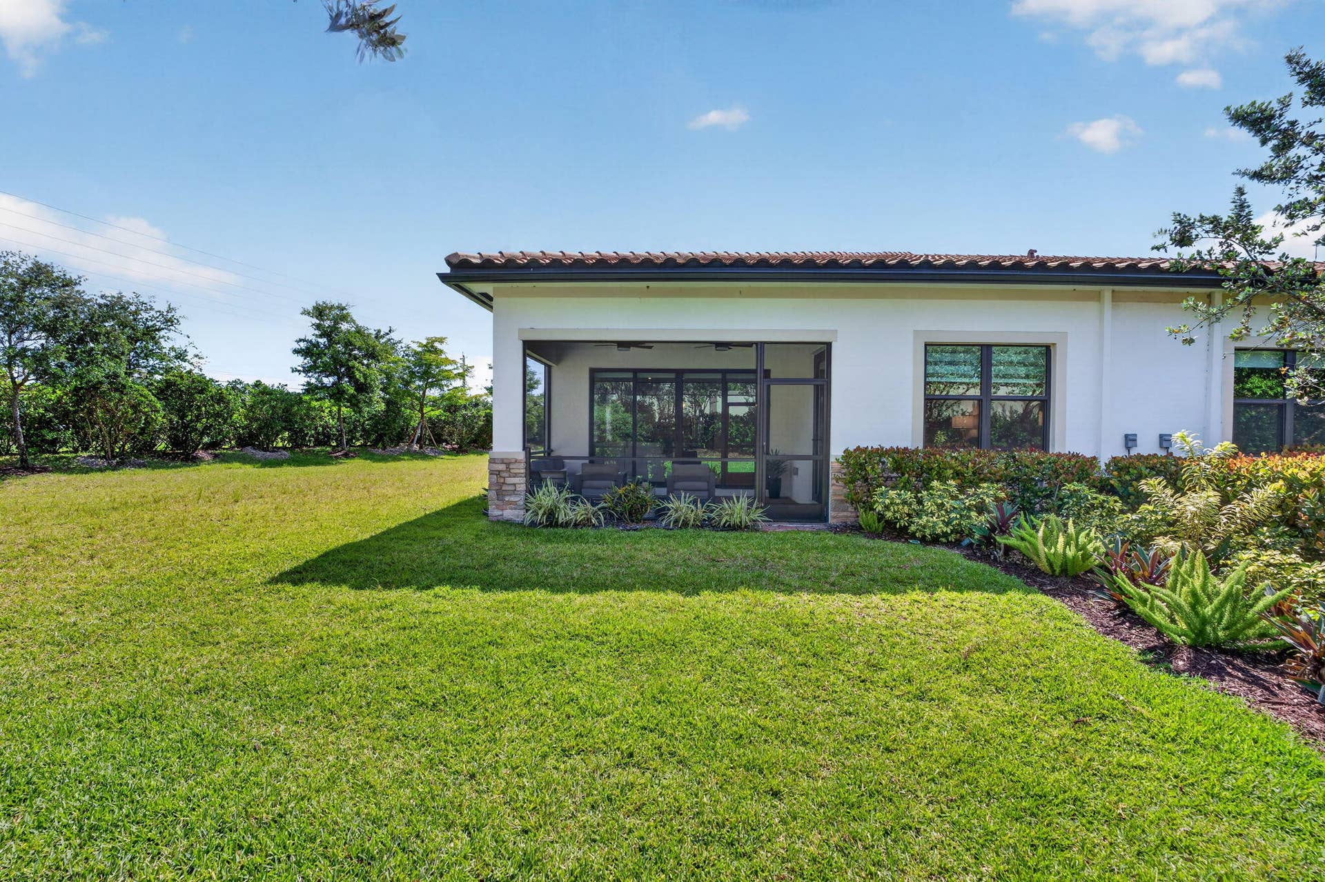 8427 W Blue Spring Drive, Parkland, FL 33067 51-web-or-mls-DSC07654