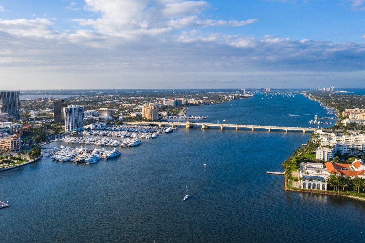 550 Okeechobee Boulevard, #Uph-15, West Palm Beach, FL 33401 Flagler Memorial Bridge to The Breakers