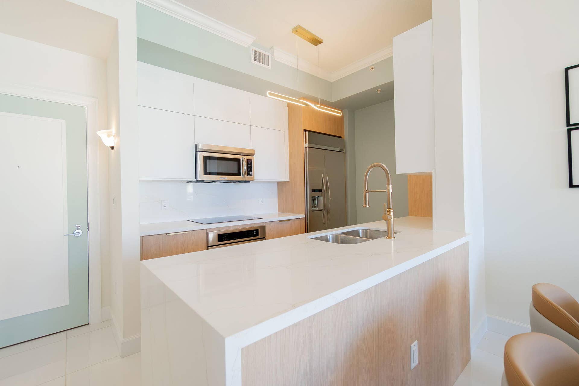 Fully Remodeled Kitchen