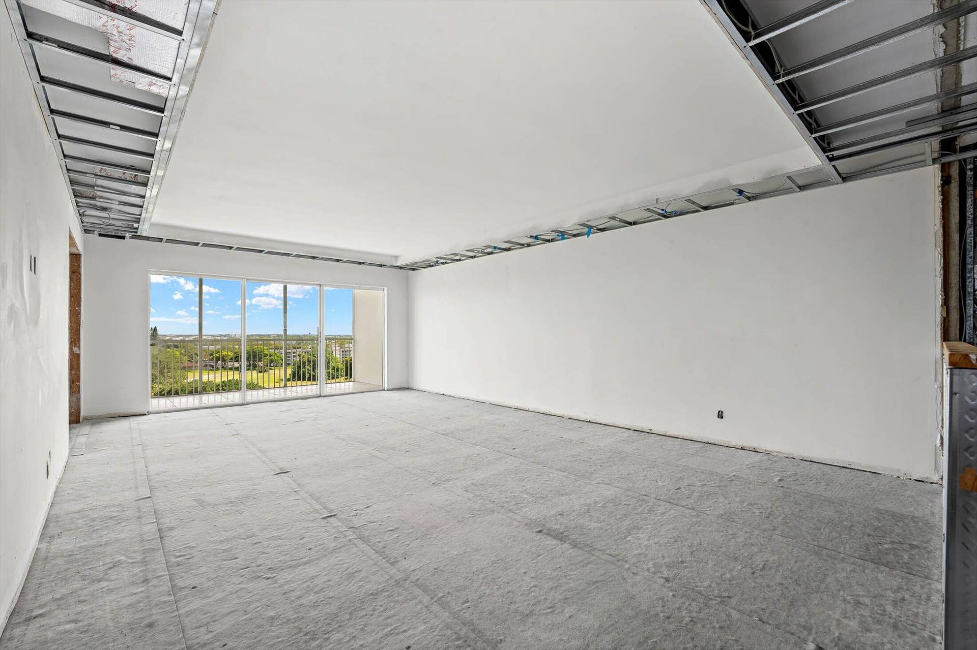 23-3050 N Palm Aire Dr #910, Pompano Bea