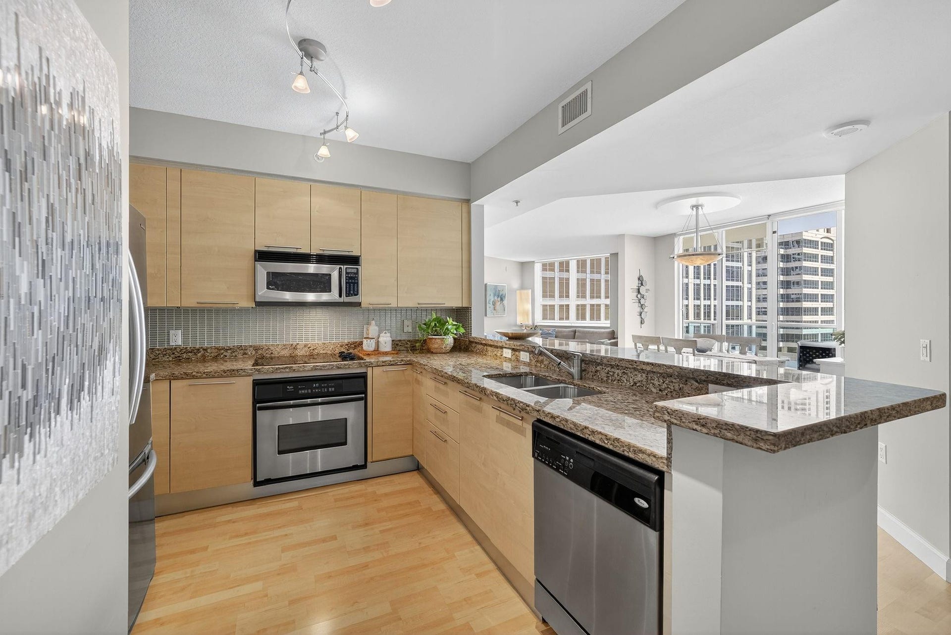 350 SE 2nd Street, #1030, Fort Lauderdale, FL 33301 Photo 8