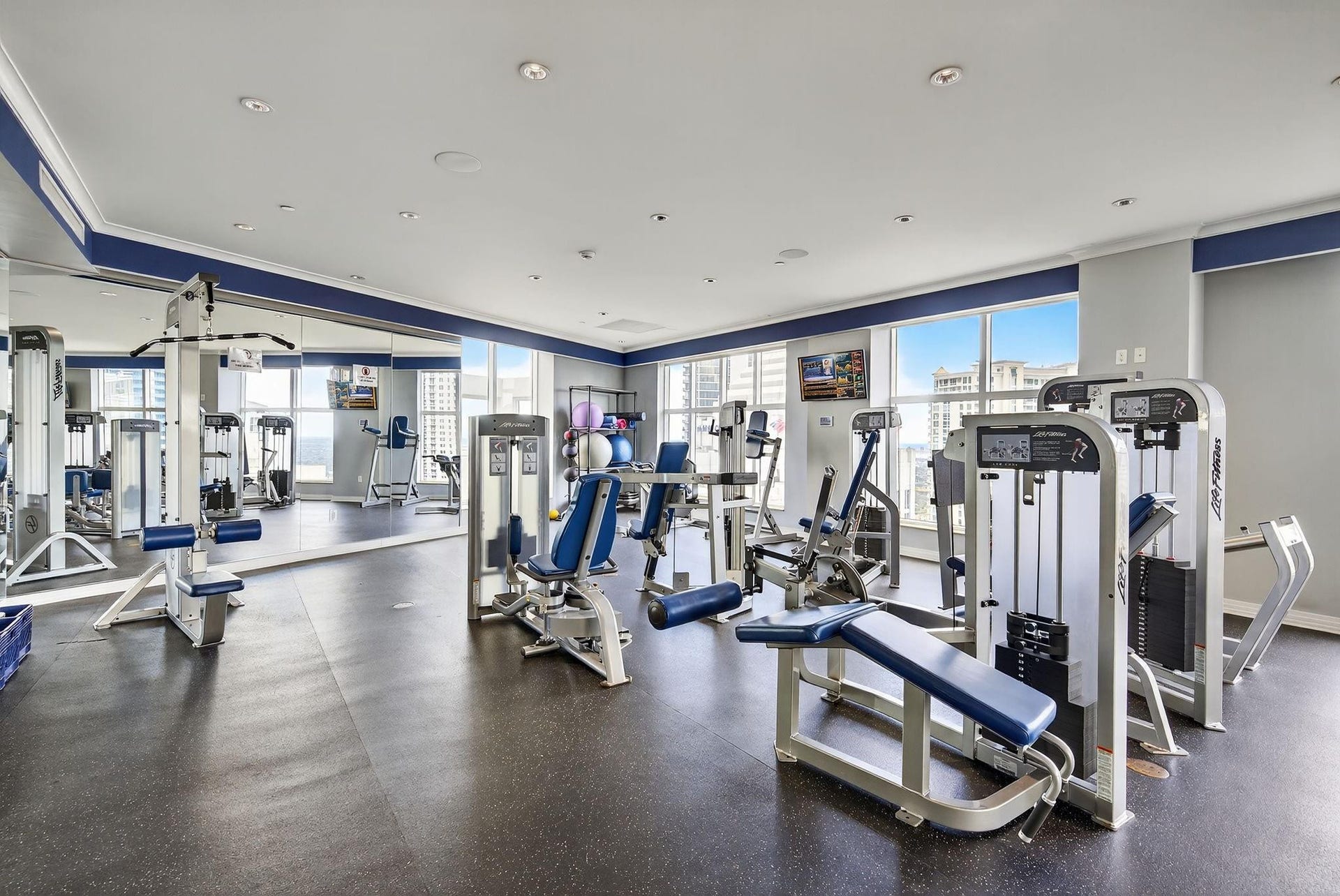 350 SE 2nd Street, #1030, Fort Lauderdale, FL 33301 Photo 29