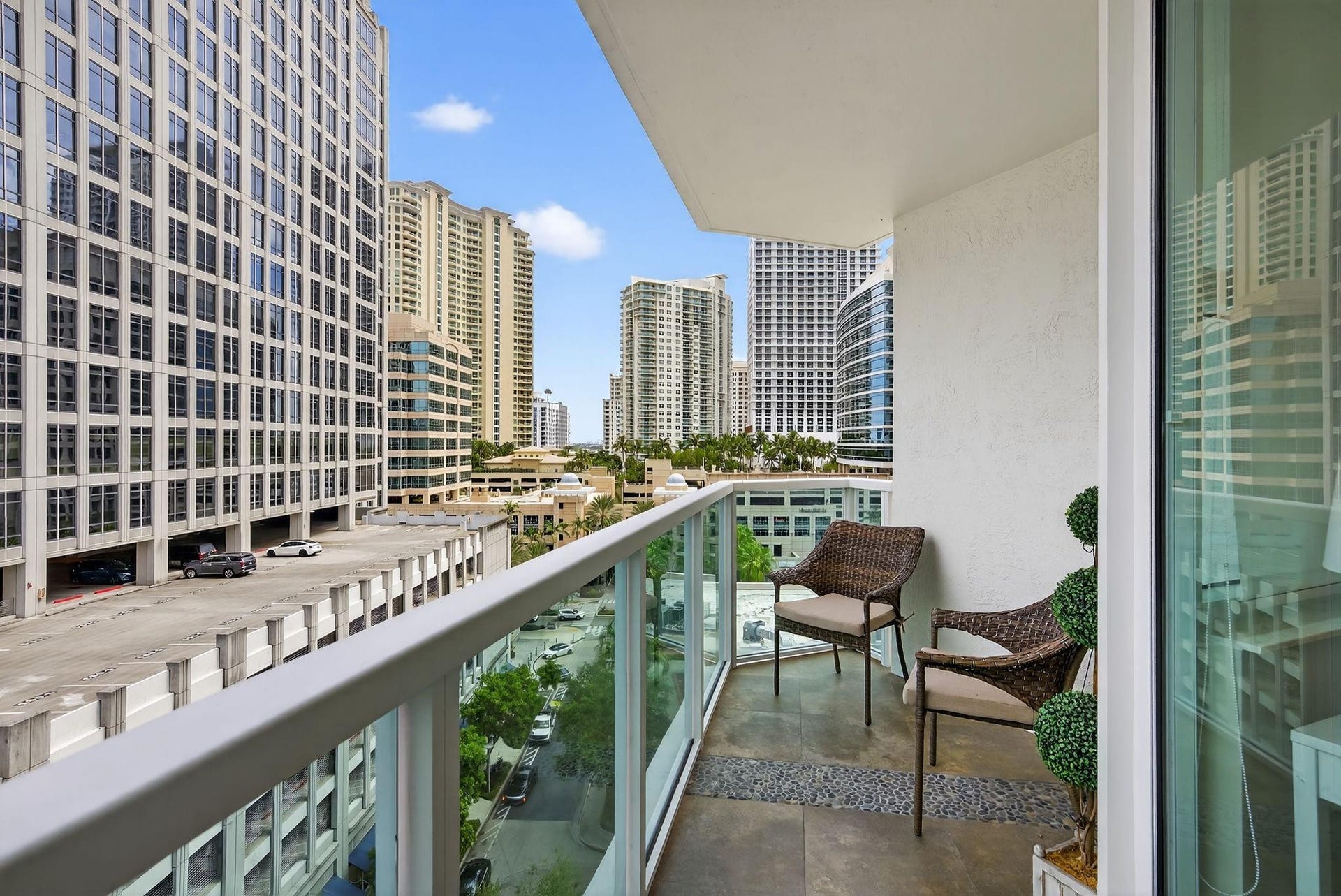350 SE 2nd Street, #1030, Fort Lauderdale, FL 33301 East Balcony