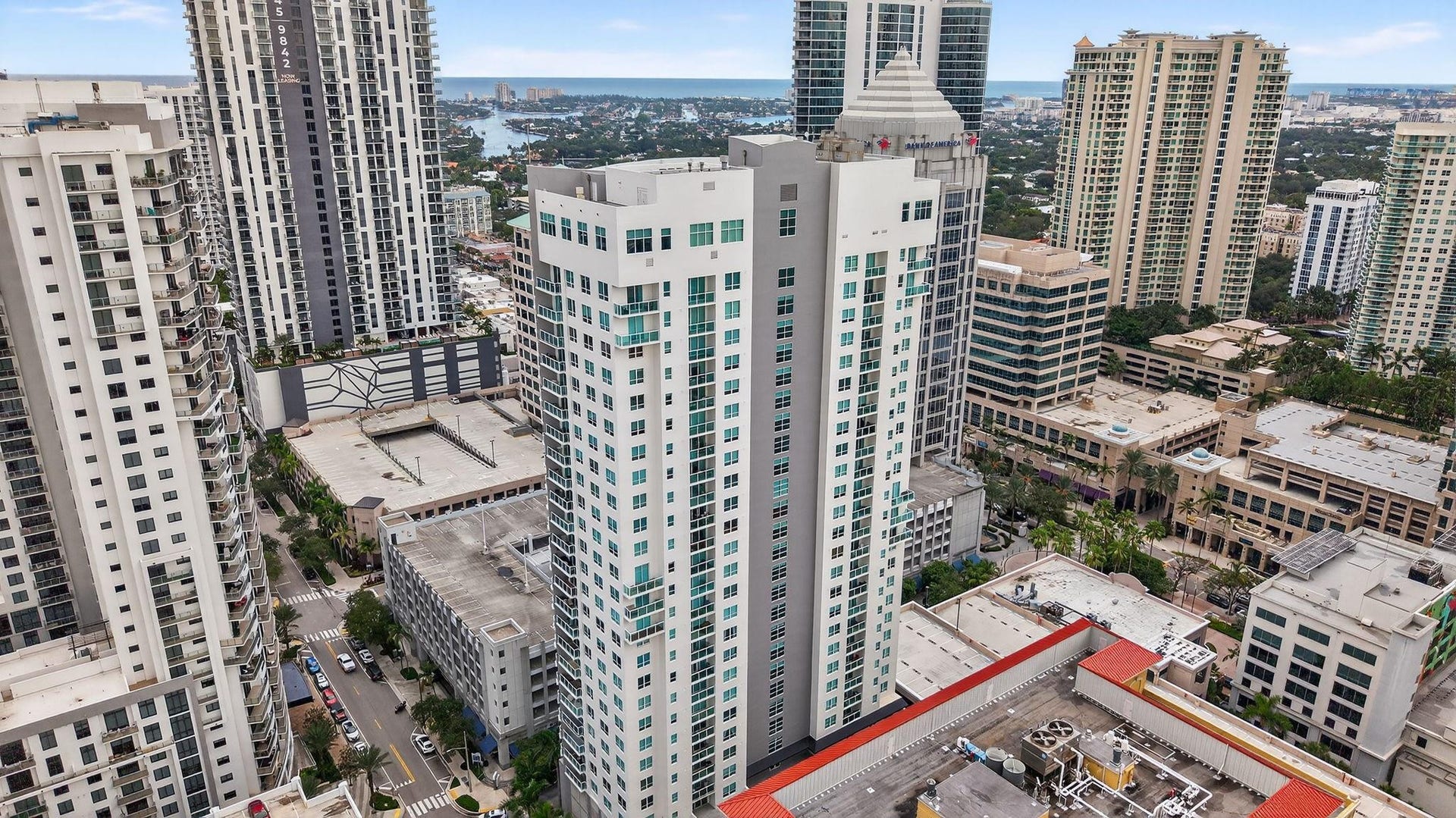 350 SE 2nd Street, #1030, Fort Lauderdale, FL 33301 Photo 35