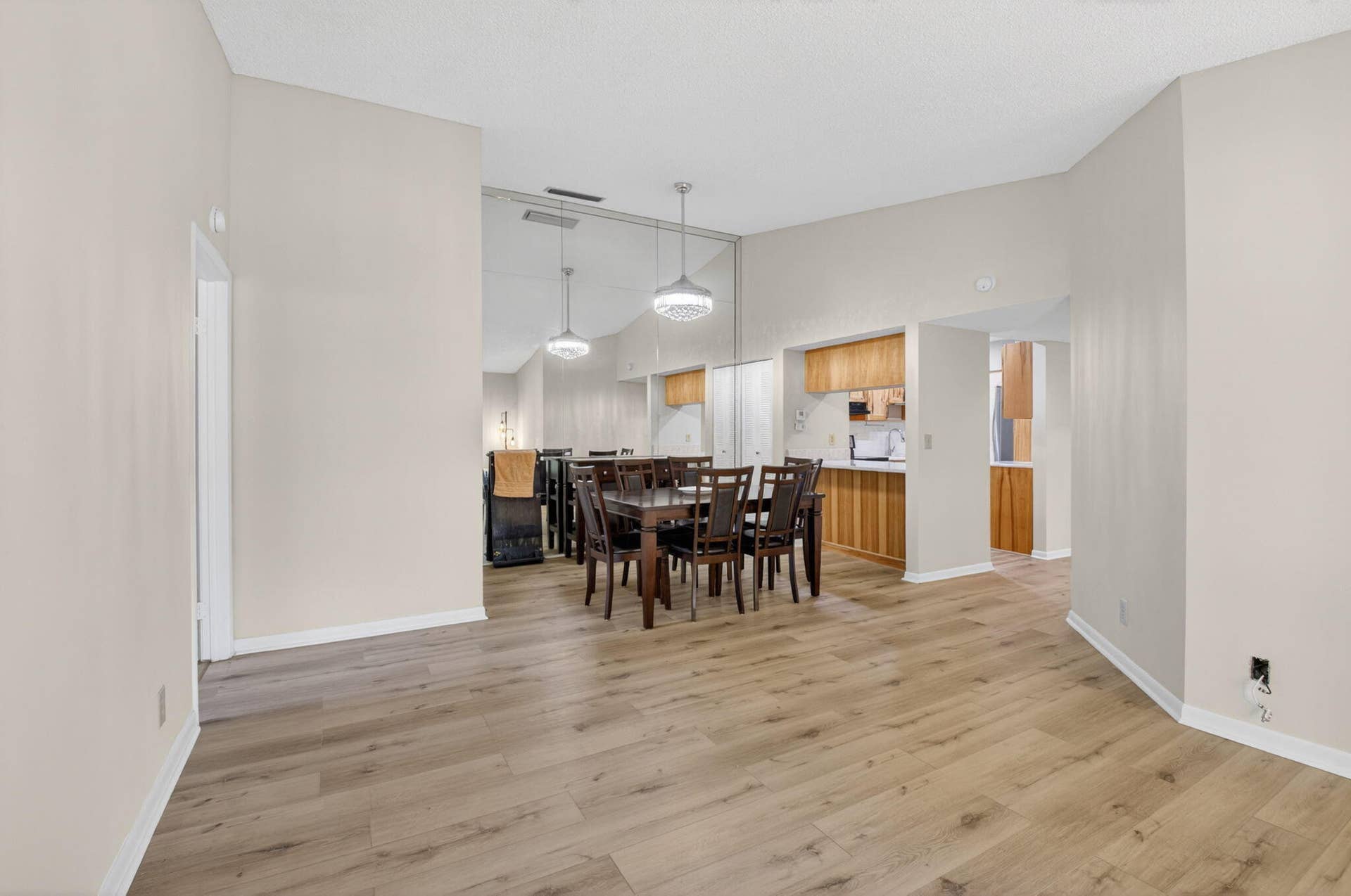 15453 Lakes Of Delray Boulevard, #201, Delray Beach, FL 33484 10-web-or-mls-DSC_4132