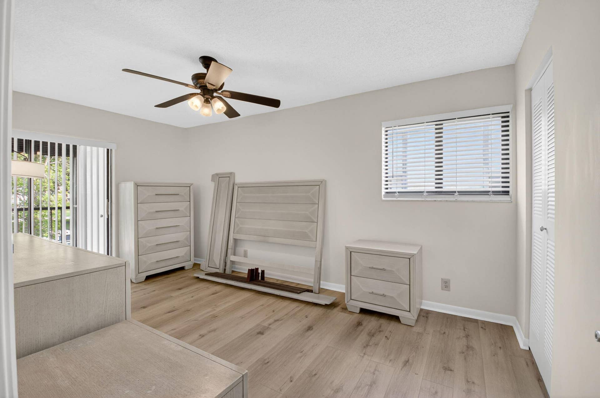 15453 Lakes Of Delray Boulevard, #201, Delray Beach, FL 33484 18-web-or-mls-DSC_4172