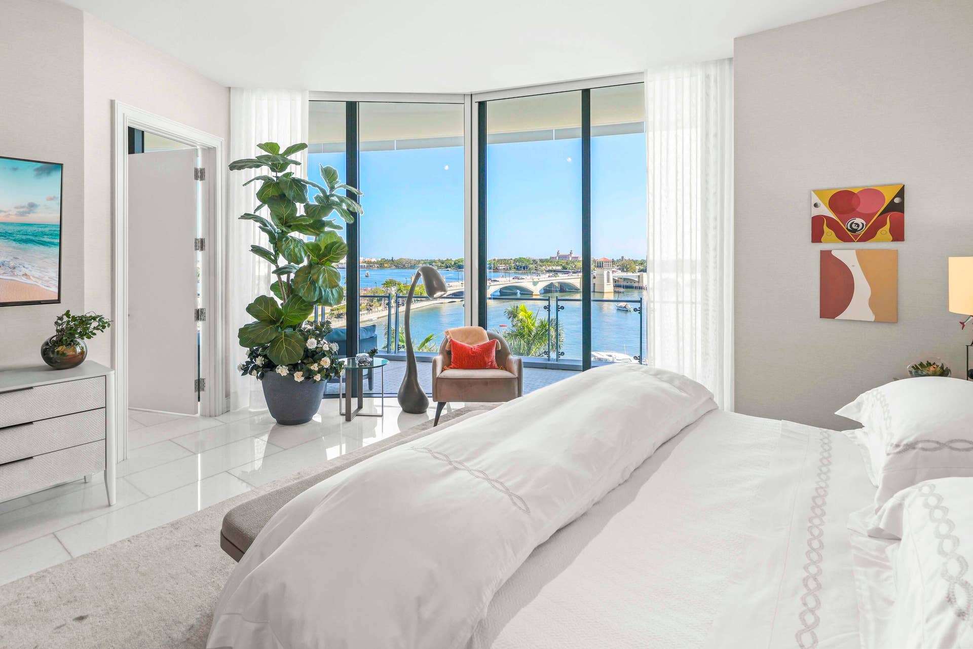 1100 S Flagler Drive, #601, West Palm Beach, FL 33401 Primary Bedroom