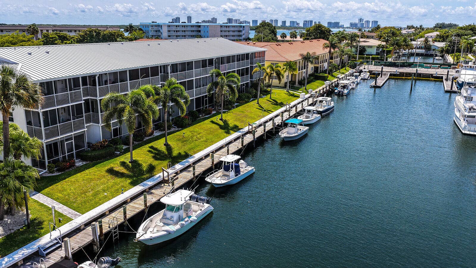37 Yacht Club Drive, #Unit 202, North Palm Beach, FL 33408 Aerial of Community