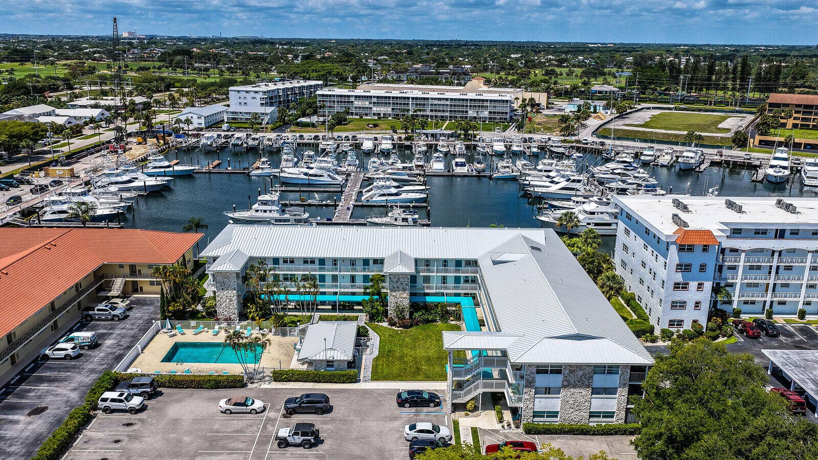 37 Yacht Club Drive, #Unit 202, North Palm Beach, FL 33408 Aerial of Community