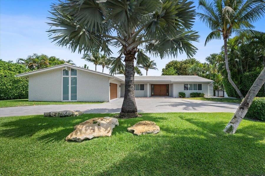 Property photo for 2259 Ibis Isle Road E, Palm Beach, FL